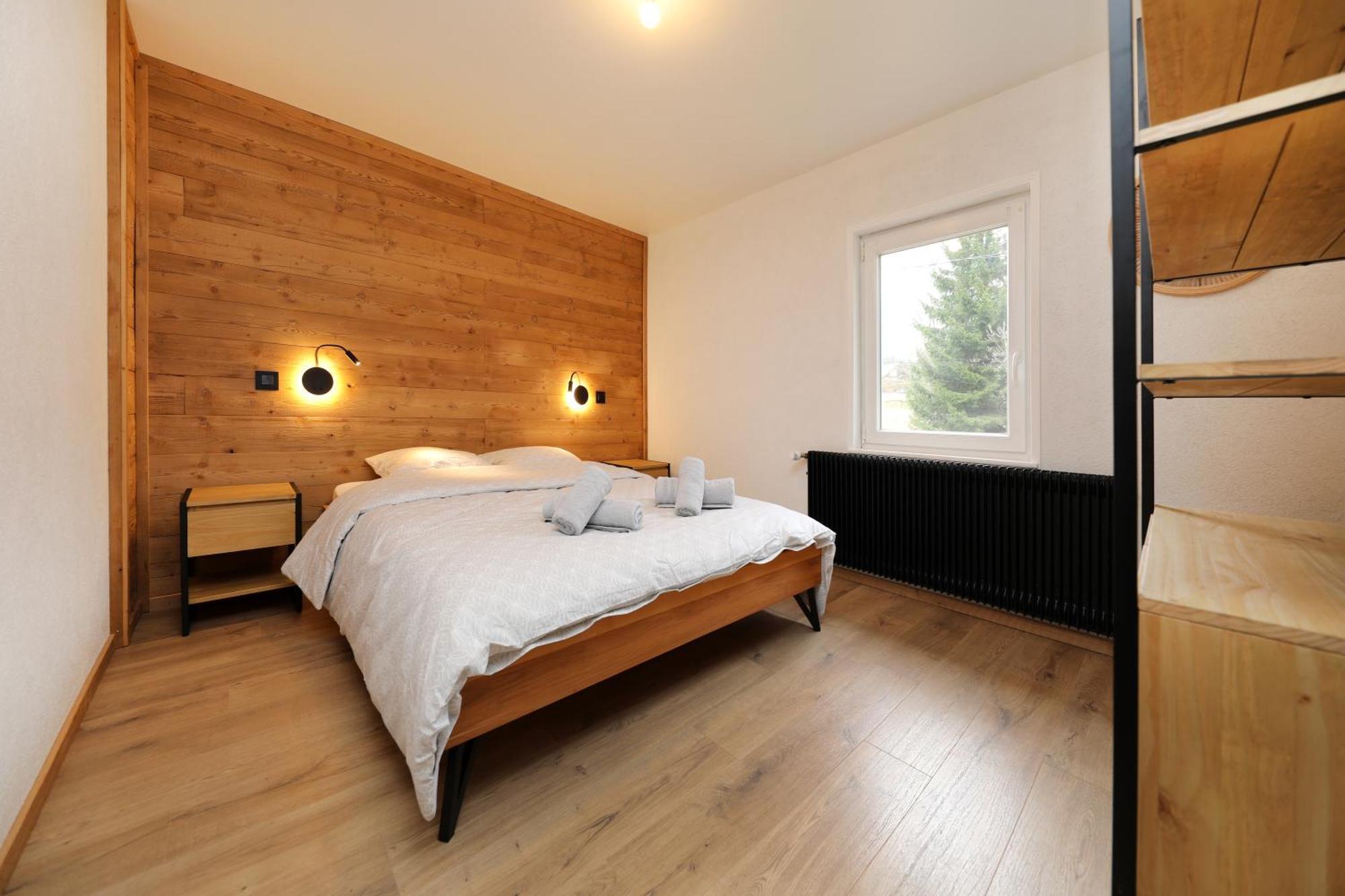 Gite L'Echappee De 2 A 10 Pers Renove A Neuf 克松吕-隆日梅 外观 照片
